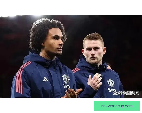 阿莫林表态曼联冬窗只引未来支柱球员拒绝为非洲杯补位思路清晰